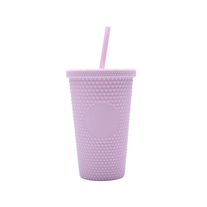 Spill-proof heat-insulated plastic tumbler