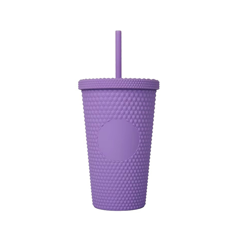 Spill-proof heat-insulated plastic tumbler