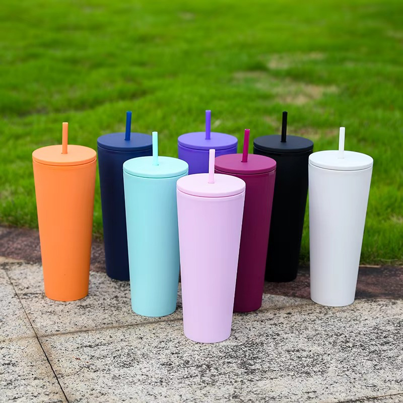 Gradient double layer plastic tumbler with straw