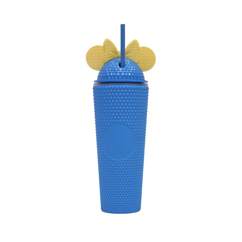 Various colors rivets plastic tumbler with straws